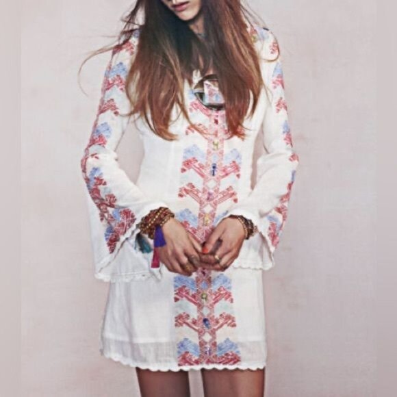 RARE Vintage Free People Embroidered Bell Sleeve Hippie Boho Mini Dress - Picture 11 of 12
